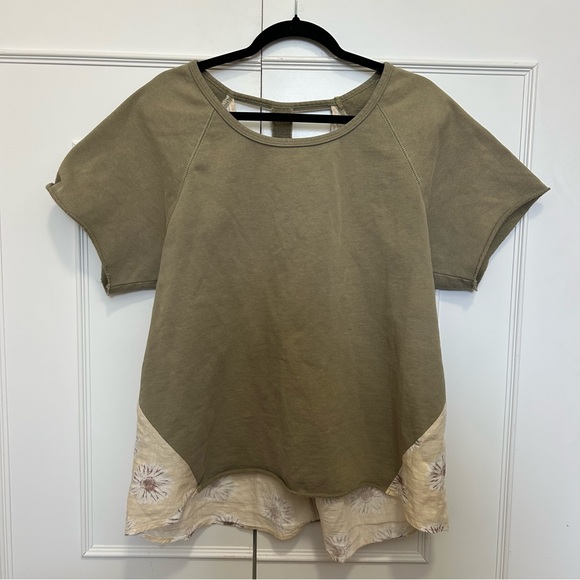Umgee‎ floral patchwork top M - Picture 1 of 5